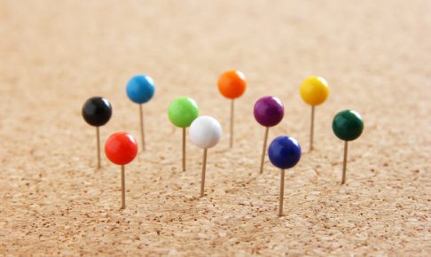 カラーピン