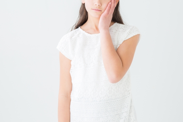 ストレスを感じる女性