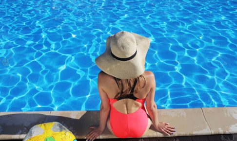 プールでの紫外線対策