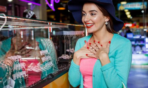 紫外線対策　帽子　女性1