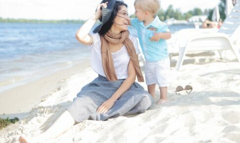 紫外線対策赤ちゃんと母親