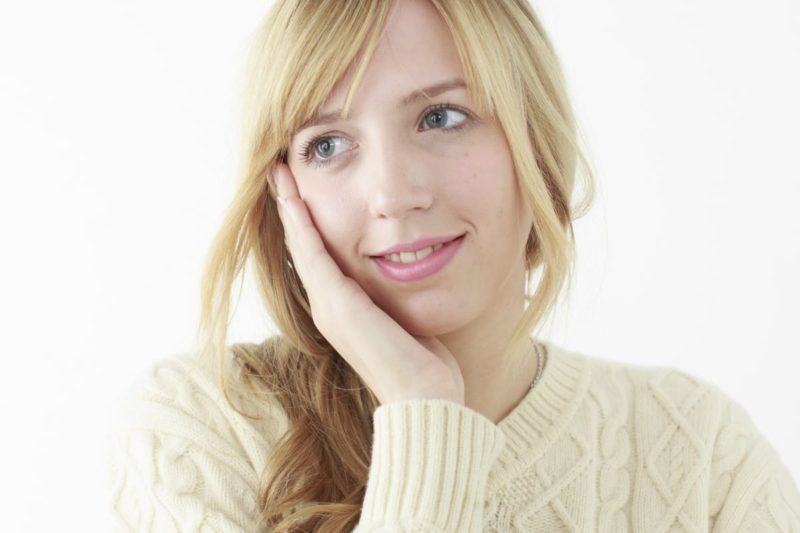 若い女性の画像