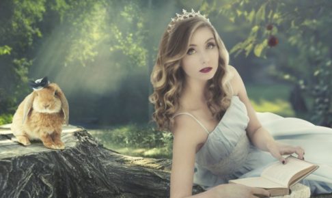 乾燥肌の人向けメイク方法　表紙