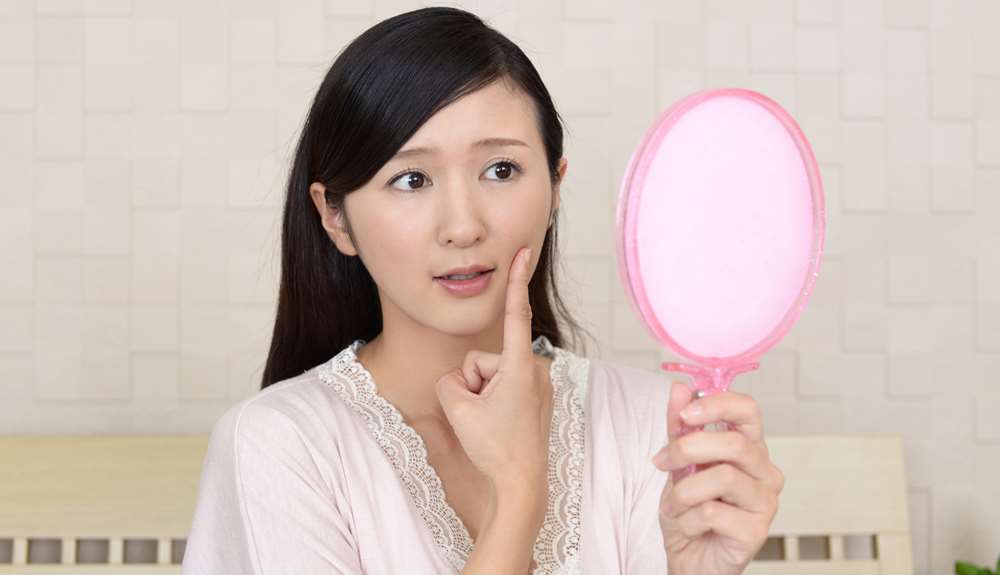 乾燥肌からニキビになる原因とは 表紙