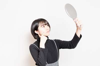 乾燥肌からニキビになる原因とは ニキビ